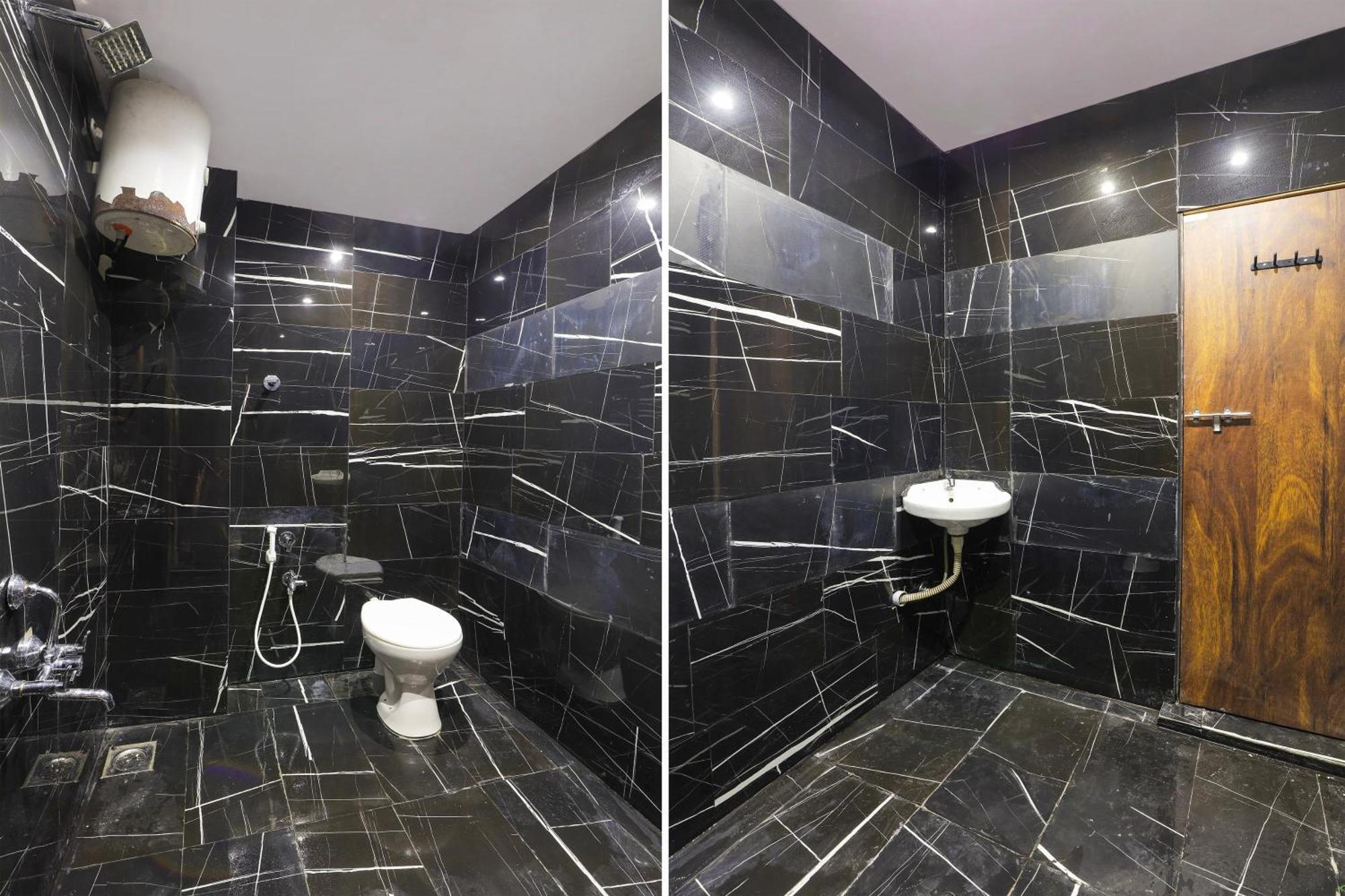 Hotel O Lotus Hotel Σουράτ Εξωτερικό φωτογραφία
