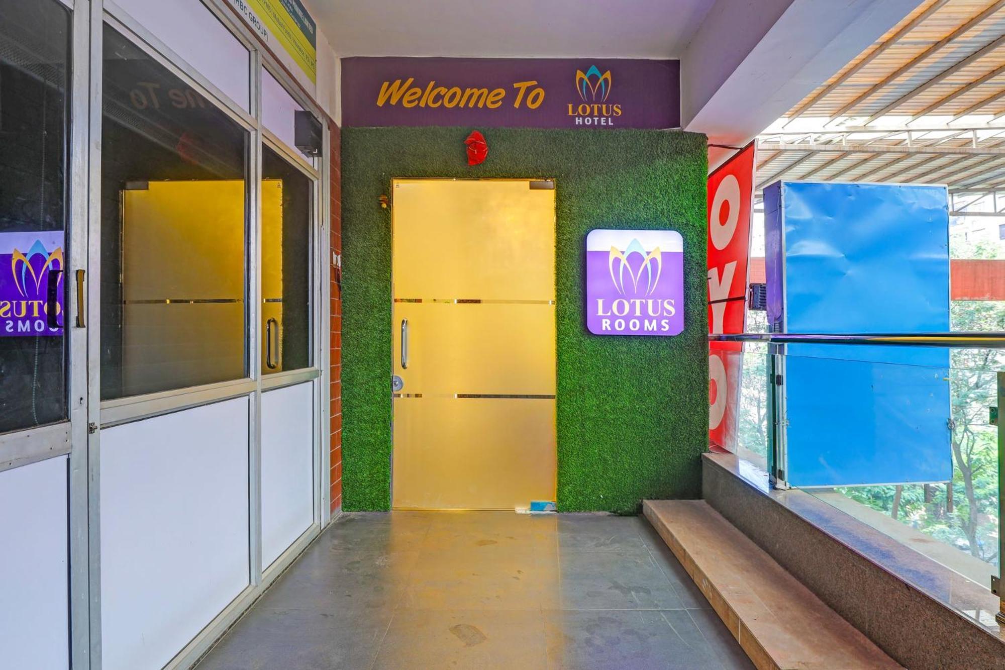 Hotel O Lotus Hotel Σουράτ Εξωτερικό φωτογραφία